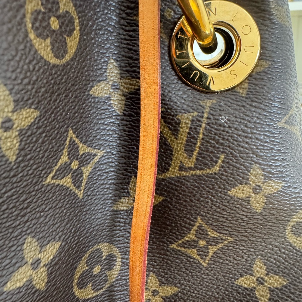 Brown Designer Tote Bag - Picture 10 of 17